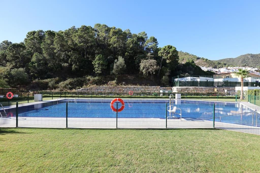 Riverside Benahavis Holiday Rental Apartment Buitenkant foto